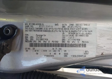 2016 Ford Focus Se z USA, uszkodzony, nr VIN 1FADP3K20GL326621